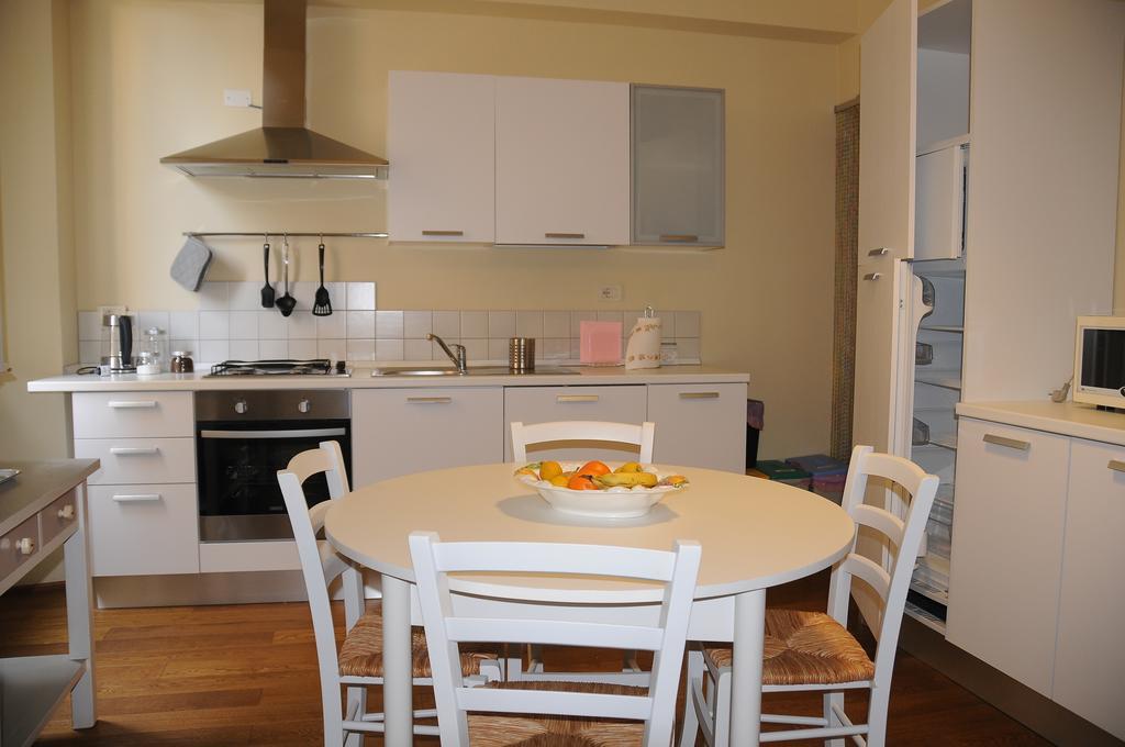 Serena Apartment Lucca Room photo